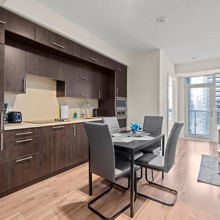 Globalstay Modern Apartments In North York Skyscraper Toronto Bagian luar foto