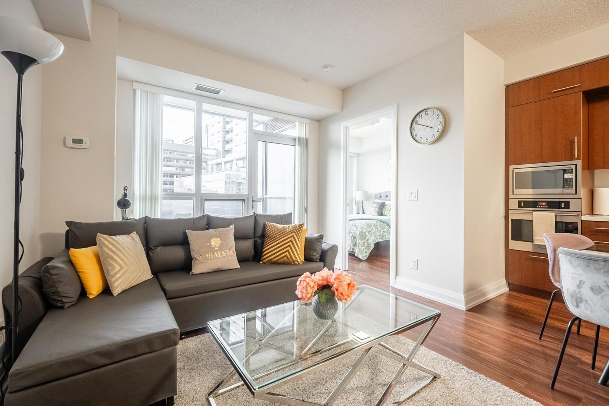 Globalstay Modern Apartments In North York Skyscraper Toronto Bagian luar foto
