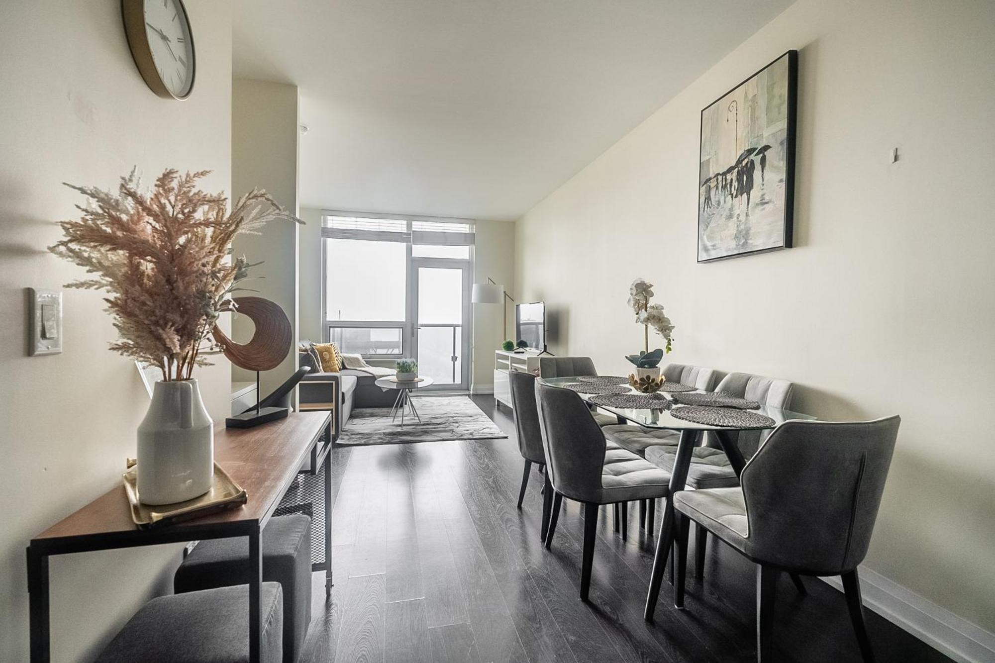 Globalstay Modern Apartments In North York Skyscraper Toronto Bagian luar foto